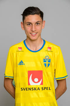 Youssef Fayad som spelar i P15/01 landslaget i fotboll
