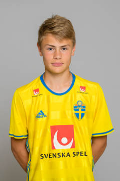 Isac Harrysson som spelar i P15/01 landslaget i fotboll