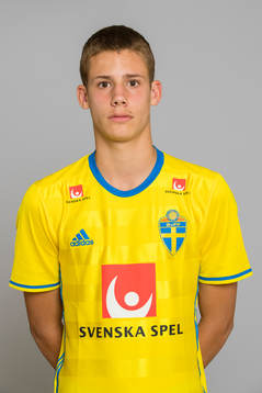 Gabriel Wallentin som spelar i P15/01 landslaget i fotboll