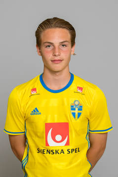 Samuel Olsson som spelar i P15/01 landslaget i fotboll