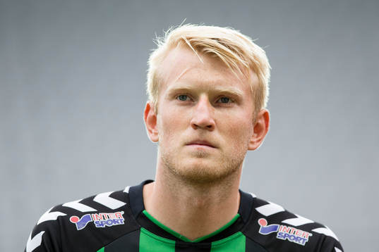 GAIS Carl Nyström innan fotbollsmatchen i Superettan