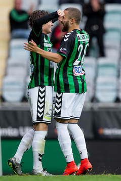 GAIS Robin Book jublar ihop med Malkolm Moenza