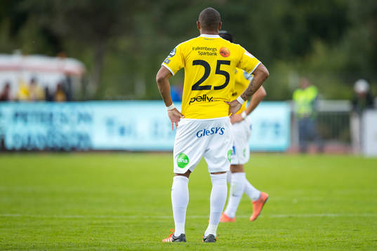 Falkenbergs Felipe Carvalho  deppar