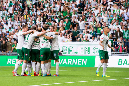 Hammarbys Birkir Már Saevarsson, Arnór Smárason, Kennedy