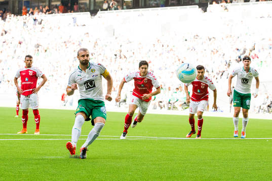 Hammarbys Kennedy Bakircioglu gör 1-0 för Hammarby på