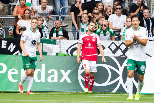 Kalmars Måns Söderqvist ser deppig ut