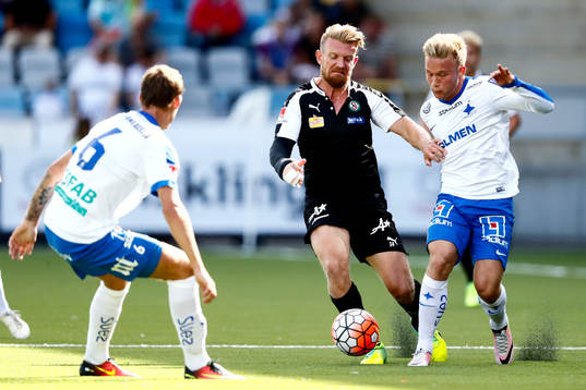 Örebros Michael Almebäck och Norrköpings Linus Wahlqvist