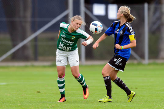 under fotbollsmatchen i Eskilscupen flickor F16 mellan