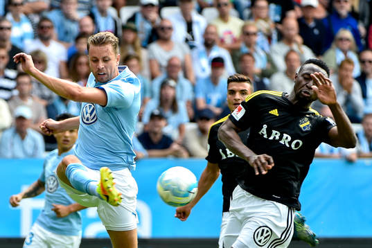 Bläddra bland fler bilder av Fotboll, Allsvenskan, Malmö FF - AIK