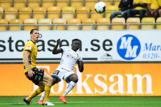 Häckens Alhassan Kamara gör 2-4