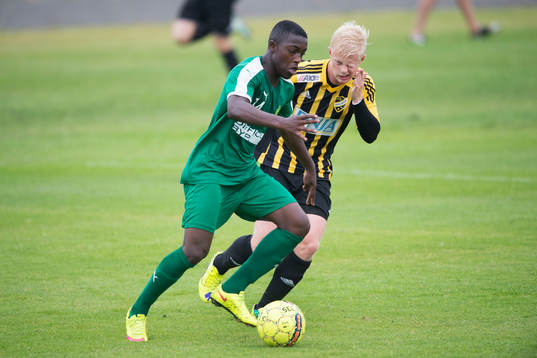 IFK Hässleholms Joel Andersson i matchen i division 2