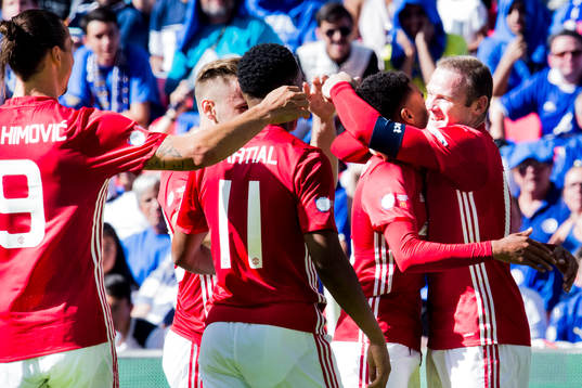 Manchester Uniteds Jesse Lingard firar han gjort 1-1 med