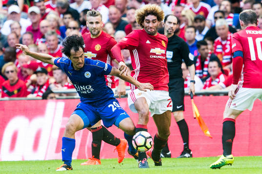 Leicester Citys Shinji Okazaki och Manchester Uniteds