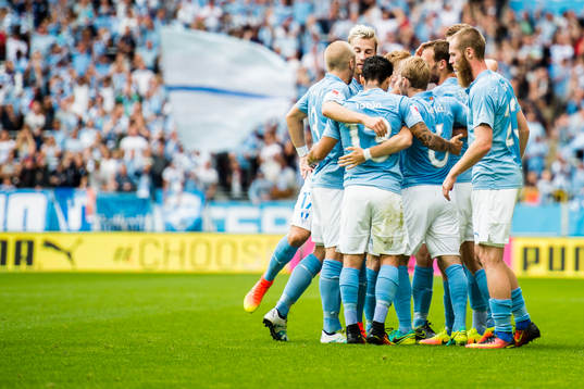 Malmö FFs spelare jublar