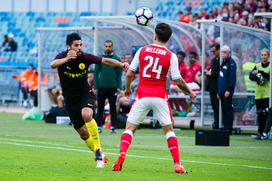 Manchester Citys Nolito och Arsenals Hector Bellerin