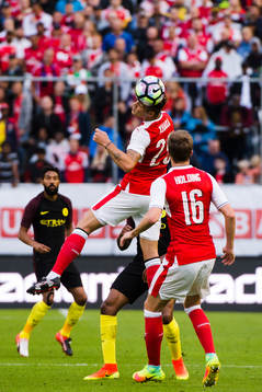 Arsenals Granit Xhaka nickar