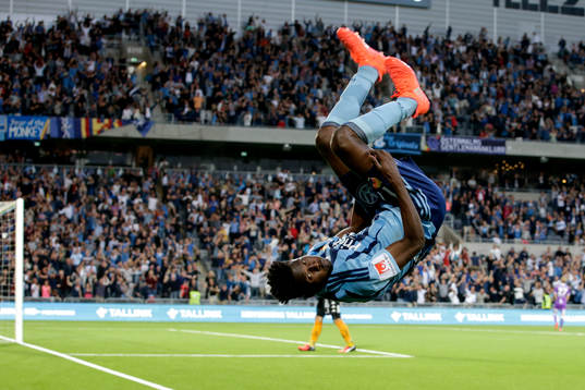 Djurgårdens Michael Olunga jublar
