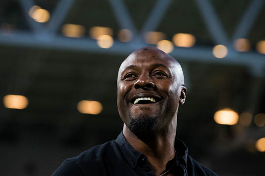 Djurgårdens tidigare målvakt Pa Dembo Touray jublar