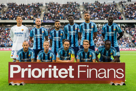 Djurgårdens startelva innan fotbollsmatchen i Allsvenskan