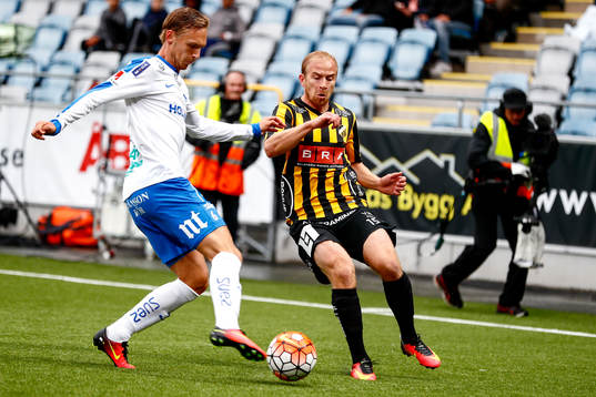 Norrköpings Linus Wahlqvist och Häckens Kari Arkivuo