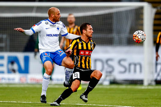 Norrköpings Daniel Sjölund och Häckens Martin Ericsson