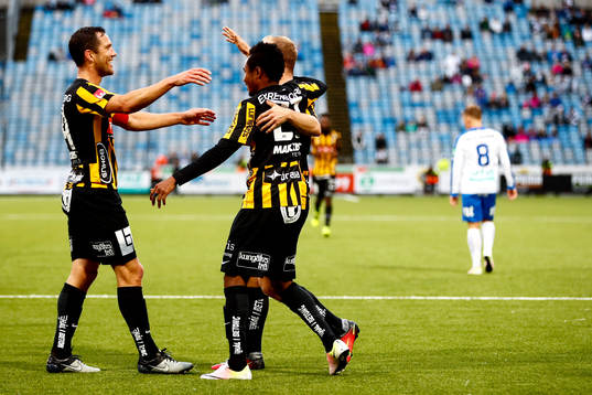 Häckens Nasiru Mohammed jublar
