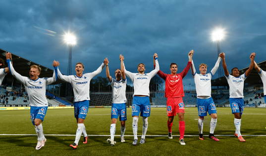 Norrköpings spelare jublar