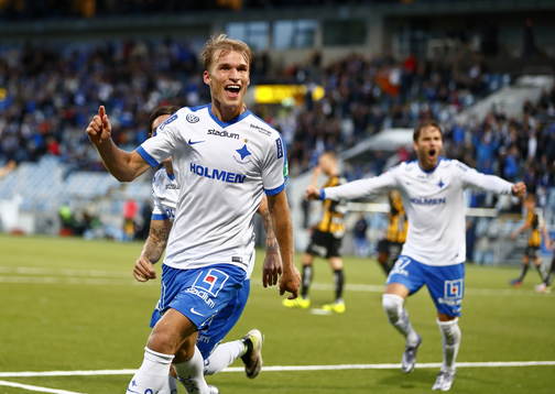 Norrköpings Sebastian Andersson jublar