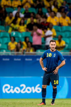 Sveriges Muamer Tankovic deppar