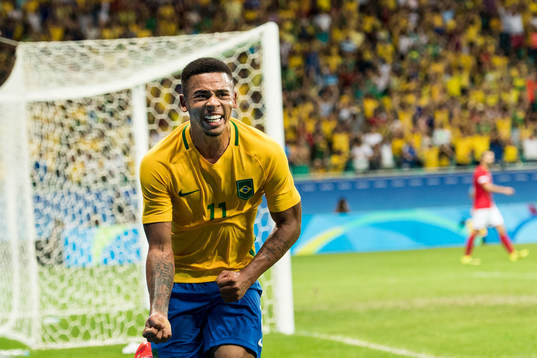 Brasiliens Gabriel Jesus jublar