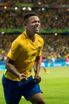 Brasiliens Gabriel Jesus jublar
