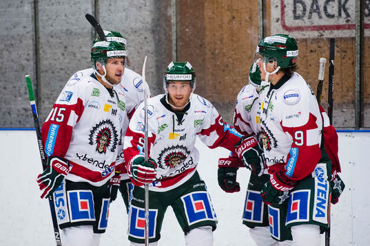 Frölundas Casey Wellman (m) gjorde 1-0-målet och jublar