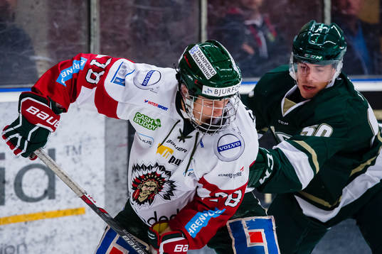 Frölundas Kristian Vesalainen och Färjestads Sebastian