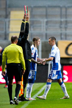 IFK Göteborgs nyförvärv byts in Elias Mar Omarsson