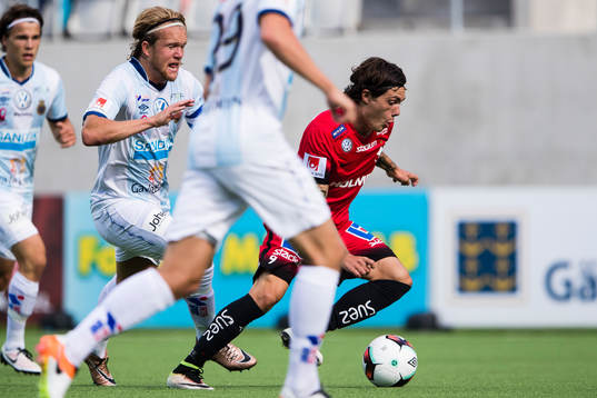 Gefles Anders Bååth jagar Norrköpings David Moberg
