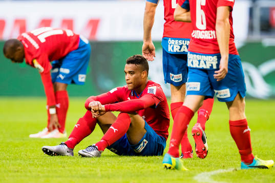 Helsingborgs Tyrell Rusike ser deppig ut