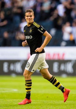 s Eero Markkanen firar 1-1 kvitteringen