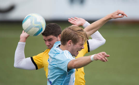 IFK Hässleholms Filip Ranmo  i matchen i division 2 mellan