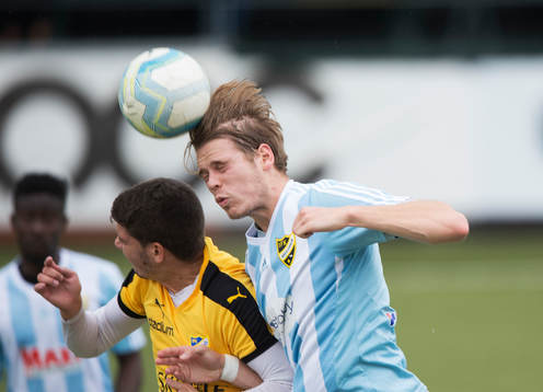 IFK Hässleholms Filip Ranmo  i matchen i division 2 mellan