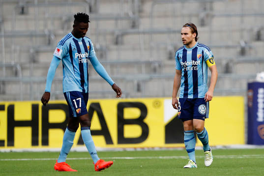 Djurgårdens Michael Olunga och Kevin Walker deppar