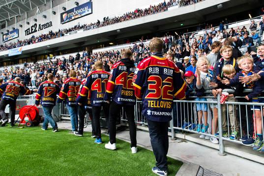 Djurgården Hockeys målvakt Mikael Tellqvist och hans