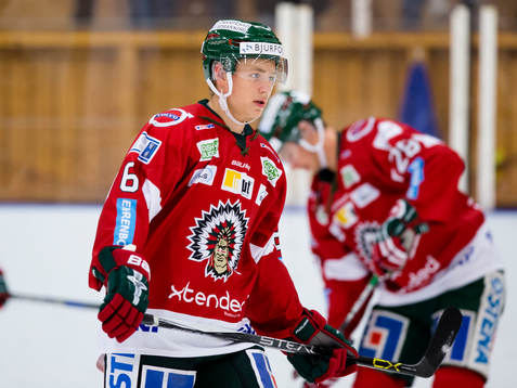 Frölundas Kristoffer Gunnarsson innan en träningsmatch i