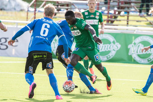 Halmstads Simon Silverholt i fotbollsmatchen i superettan