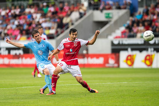 Malmö FFs Vidar Örn Kjartansson och Kalmars Emin Nouri