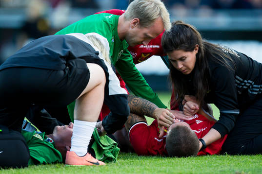 Jönköpings Daryl Smylie och Östersunds Douglas Bergqvist