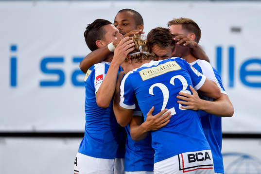 Trelleborgs Marcus Pode jublar med lagkamraterna