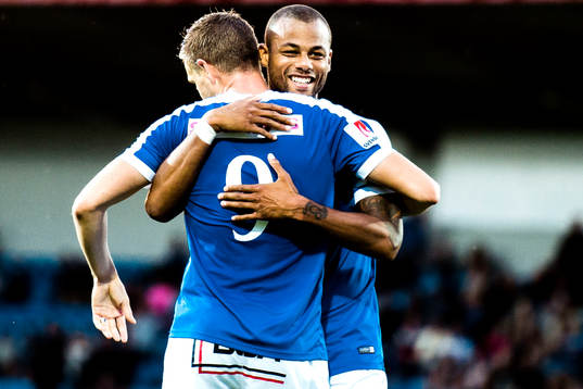 Trelleborgs Marcus Pode och Salif Camara Jönsson jublar