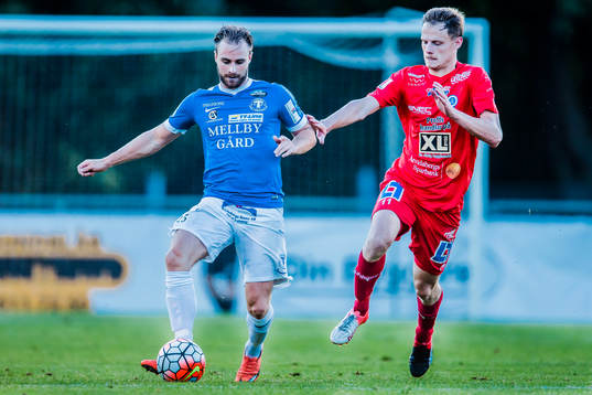 Trelleborgs Robin Jacobsson och Åtvidabergs Simon