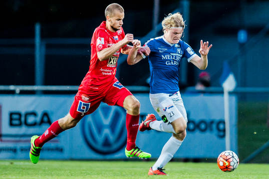 Åtvidabergs Månz Karlsson och Trelleborgs Freddie