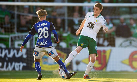 Sundsvalls Erik Granat och Hammarbys Birkir Már Saevarsson